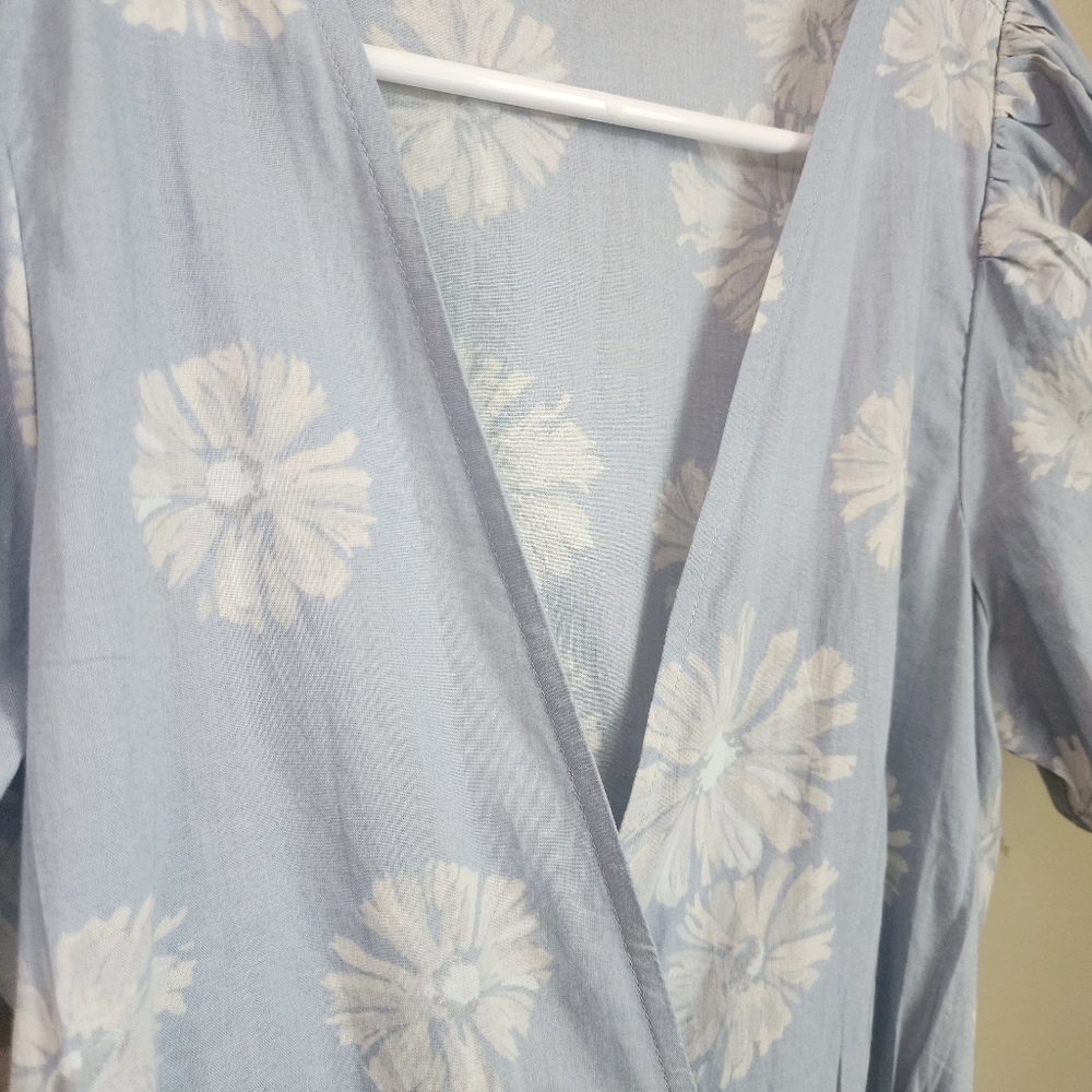 Madewell  Floral Light Blue Wrap Dress Cotton Tie Waist. Size XS - Picture 4 of 8